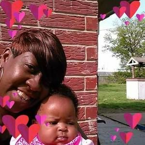 Meet your Posher, Shaniqua